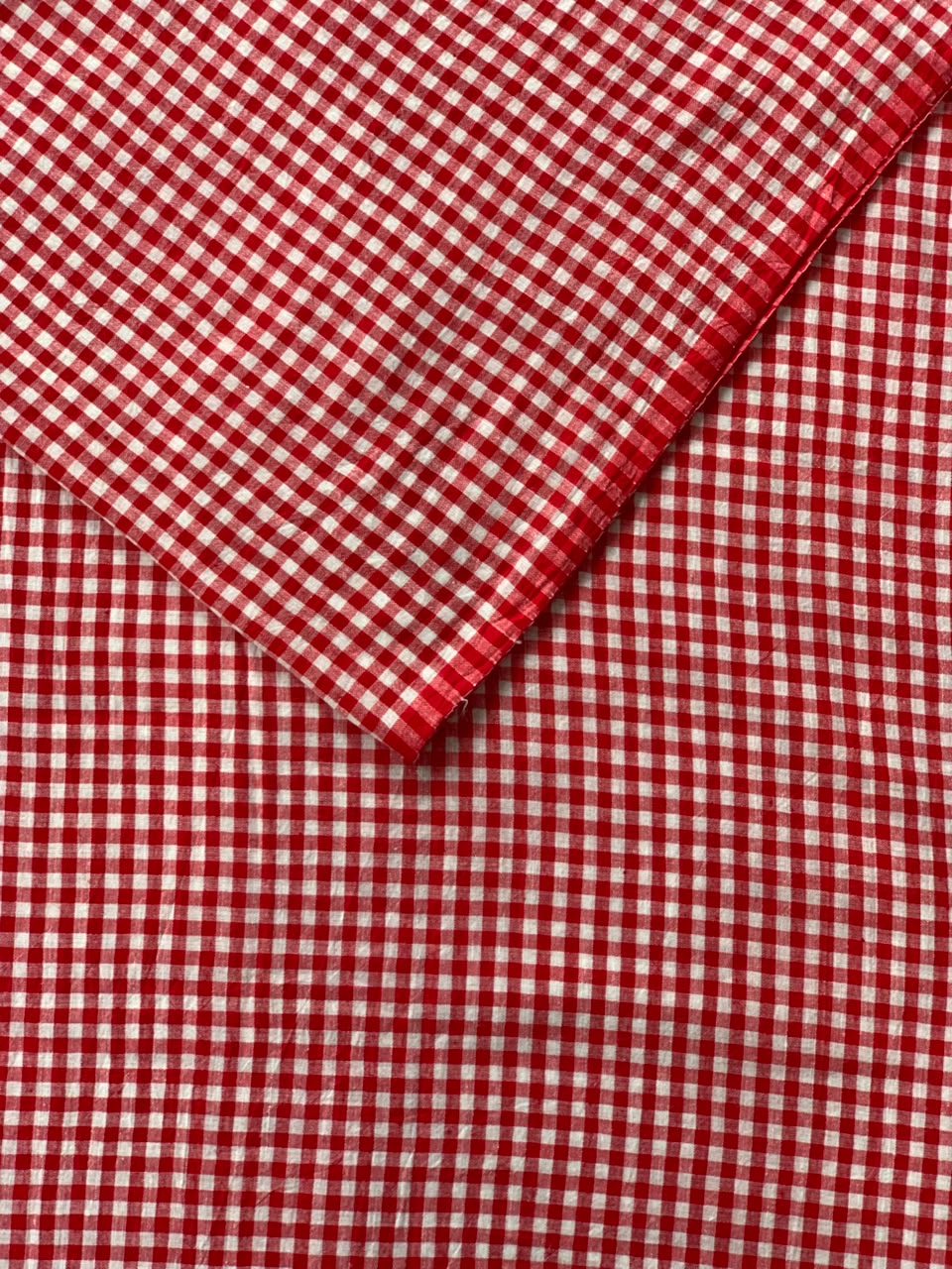 Red And White Checks Handloom Cotton Fabric